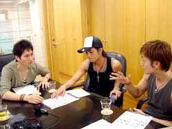 �������{�k���h��~�R����